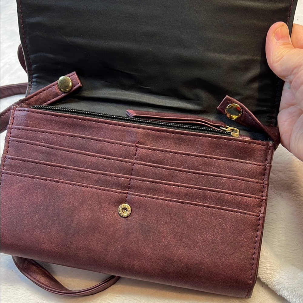 Minimalist Brown Leather Crossbody Bag. NWOT. - Picture 2 of 4